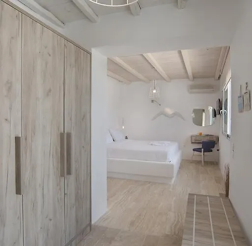 Petrolefko By Ethos Hospitality וילה אורנוס